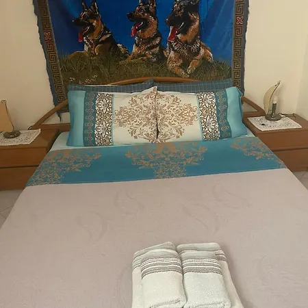 Aslanis Family Apartamento