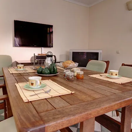 Apartament Aslanis-souroti Garden Family